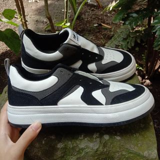 (Kategori: ) berada di . Dikirim oleh lanatics_ (ID iklan 1296288774, Gambar 1). Deskripsi: .