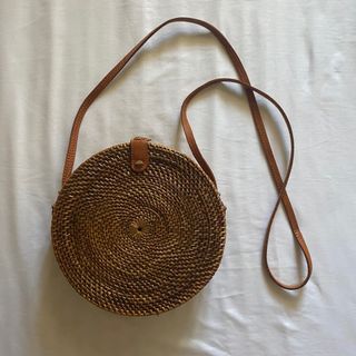 Rattan/weaved round bag