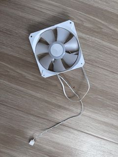 （分類：）位於 。 由 kamsy_ 提交（商品編號 1296318679，圖片 1）。簡介： 。