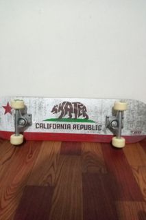(Rushhhh,lp)✨ROLLERDERBY Skateboard California Bear