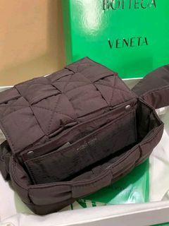 SALE Belt Bag Bottega Veneta Belt Bag Beltbag Cassette Bag Bottega Veneta Padded Intreccio Casette Bag Woven Brown Bag Red Bag Waist Bag Branded Bag Designer Bag