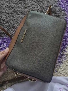 (Category: ) located in . Submitted by hadeeqa (Listing ID 1296295463, Image 1). Description: .