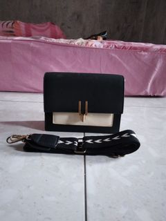 (Kategori: ) berada di . Dikirim oleh prexea (ID iklan 1296365876, Gambar 1). Deskripsi: .