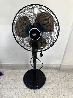 (Category: ) located in . Submitted by Babuji (Listing ID 1296307658, Image 1). Description: .