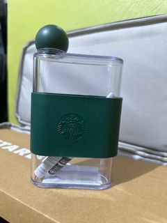 Starbucks Korea Coffee Leaf Sleeve Water Bottle