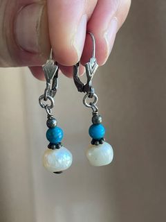 Turquoise and pearl dangling earrings 925