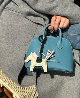 （分類：）位於 。 由 qqaniki 提交（商品編號 1291593909，圖片 1）。簡介： 。