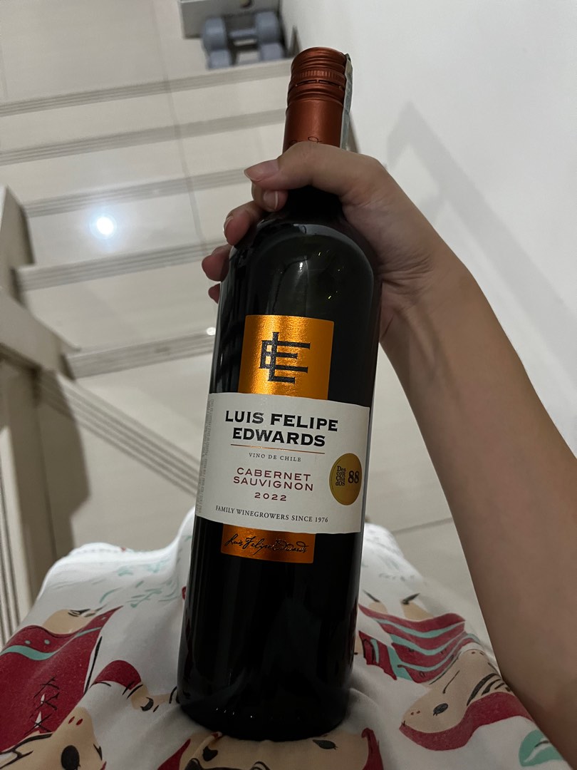 Wine Luis Felipe Edwards Cabernet Sauvignon, Makanan & Minuman, Minuman ...