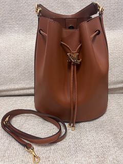 （分類：）位於 。 由 lesierra 提交（商品編號 1299212034，圖片 1）。簡介： 。