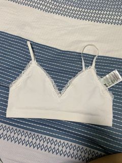 (Category: ) located in . Submitted by me.closet (Listing ID 1299181637, Image 1). Description: .