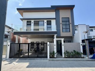 4 bedrooms house for sale in greenwoods exec village pasig easy access to bgc taguig makati ortigas