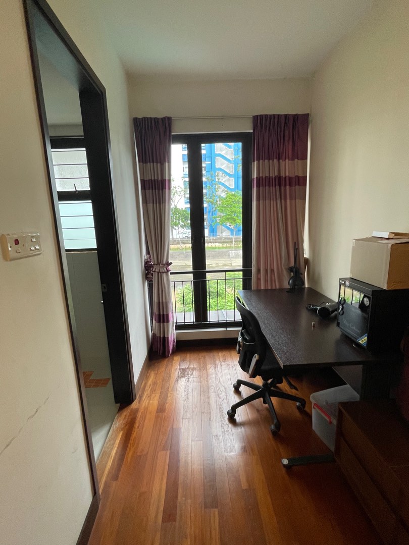 (Category: ) located in . Submitted by wkgan111 (Listing ID 1299184121, Image 1). Description: .