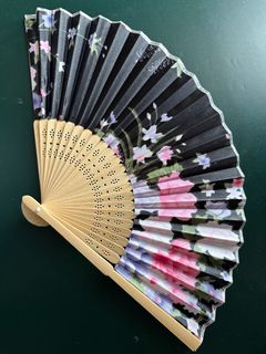 （分類：）位於 。 由 gariew 提交（商品編號 1299144898，圖片 1）。簡介： 。