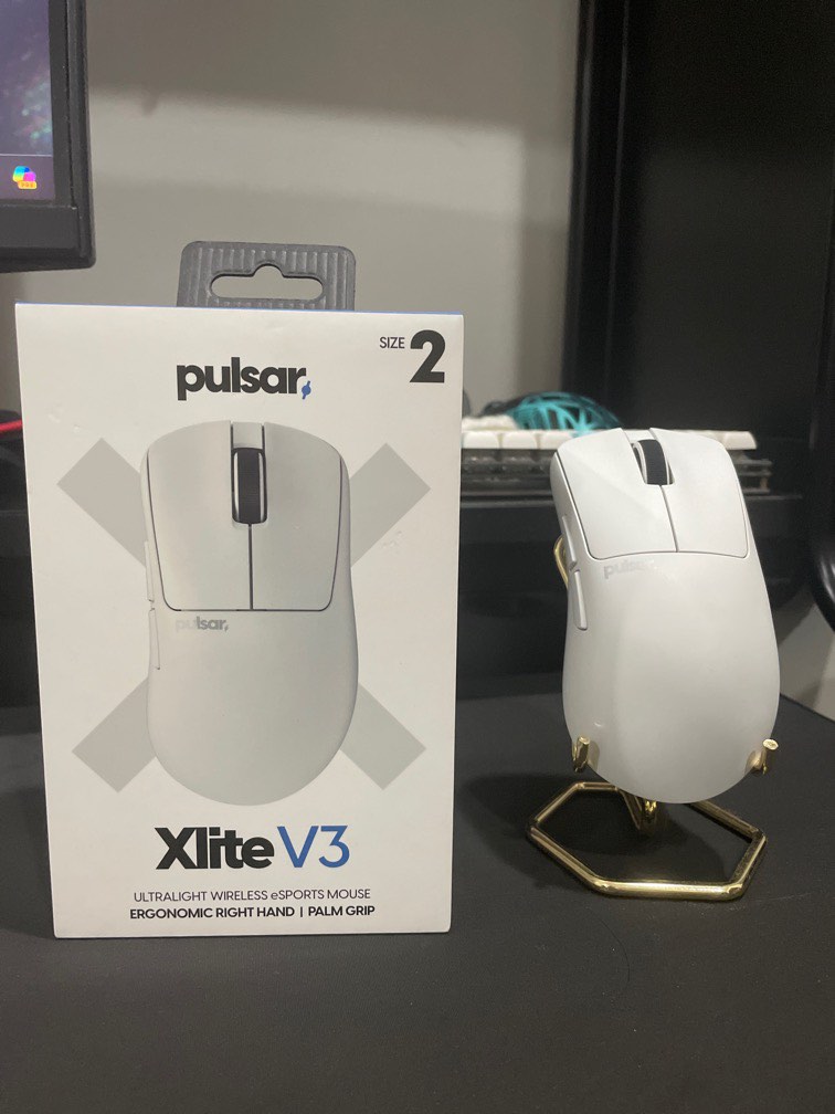 ? WTS/WTT Pulsar Xlite V3 Size 2 White, Computers & Tech, Parts 