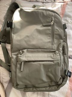 BACKPACK/LAPTOP Many Features