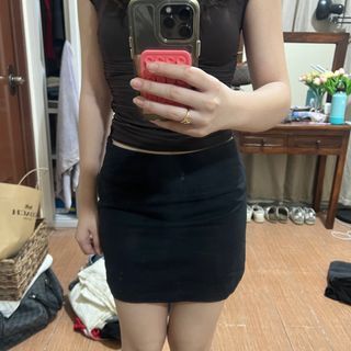 black stretchy linen skirt