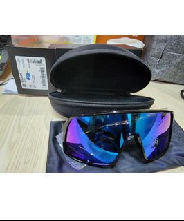 (Category: ) located in . Submitted by lokesh511 (Listing ID 1299224339, Image 1). Description: .