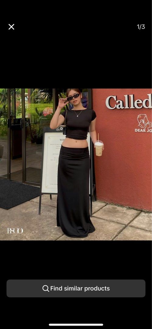 BSCO WHITE LOW WAIST LONG SKIRT (Category: Skirts) located in Manila. Submitted by thriftbae_ (Listing ID 1299232015, Image 1). Description: BSCO White Long Skirt 🦢Large 🦢Once Used 🦢Can be low or high waist 🦢Good for summer outfit 🤪 🦢can be paired with any top 🦢thick cotton!!! 🦢hindi mahirap ilakad 😫 🦢best for tall girlies also for small girlies who prefer longgggg skirt Model Measurement: Bust: 35B Waist: 26 inch High Hip: 30 inch Hip: