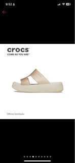 Crocs Women's Getaway Platform Glitter H-Strap in Stucco