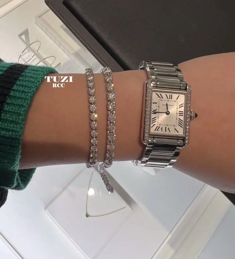 Moissanite Diamond Simulant Tennis Bracelet (Category: Bracelets) located in Singapore. Submitted by vvvelvet (Listing ID 1299115632, Image 3). Description: 16.5cm + 5cm 925 sterling silver plated .
