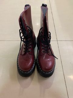 （分類：）位於 。 由 lolo_ff342 提交（商品編號 1299217036，圖片 1）。簡介： 。