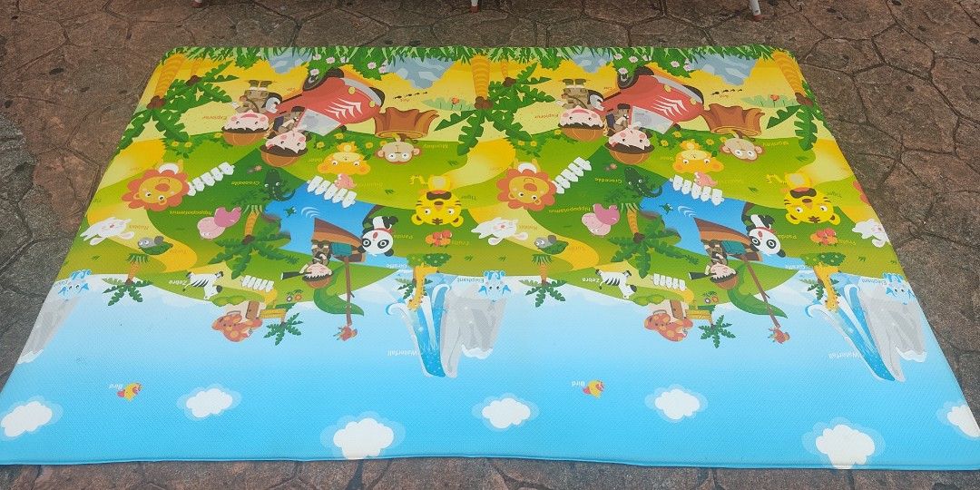 DWINGULER(SAFARI) BABY PLAYMAT, Babies & Kids, Infant Playtime on Carousell