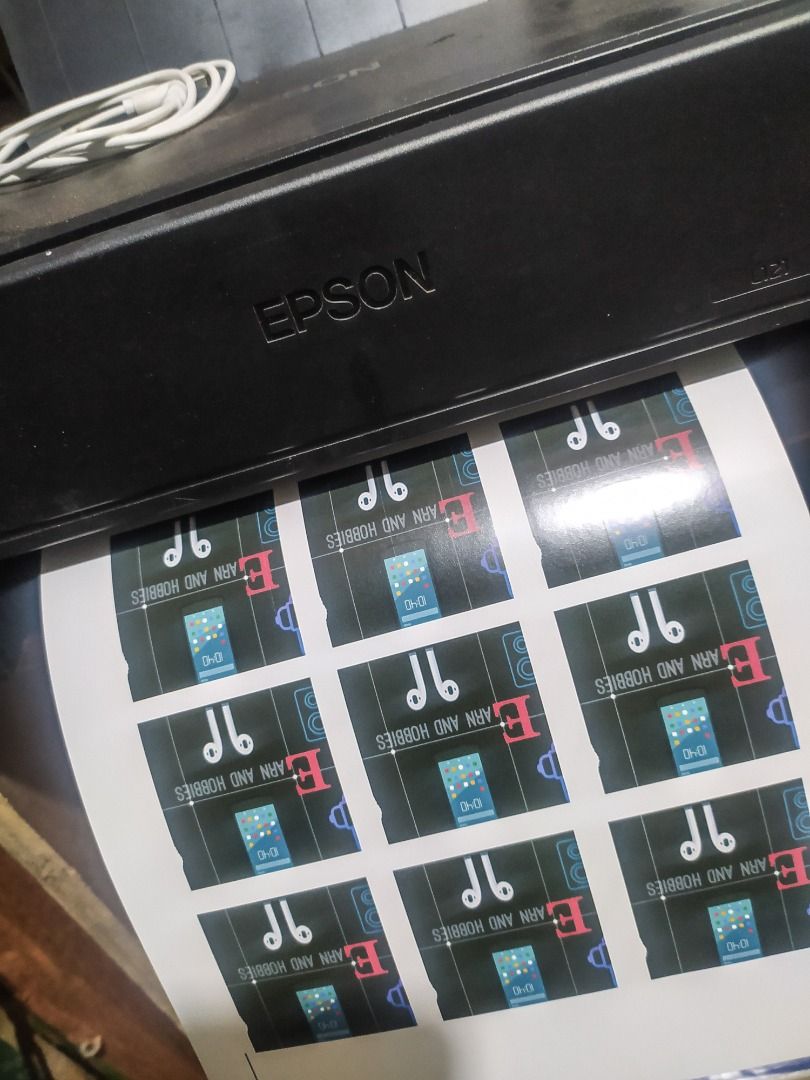 Epson L121 Single Function Printer (Category: Printers, Scanners & Copiers) located in Pasay City. Submitted by original.preloved88 (Listing ID 1299208363, Image 1). Description: READ CAREFULLY! Single Function Printer Pigment Ink (document, photo and sticker print) Ready to use Shark Teeth Removed ( for seamless printing on Glossy papers) search nyo nlng ano yun if ever di aware. no issue. No box but manual is included. Sure buyer only!!! .