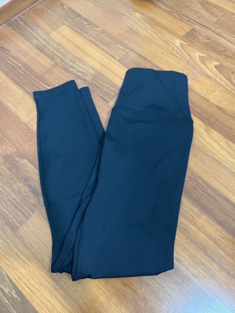 Fake Lululemon pants