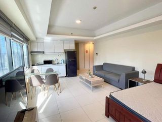 For Lease: Furnished Studio Unit in Icon Plaza BGC