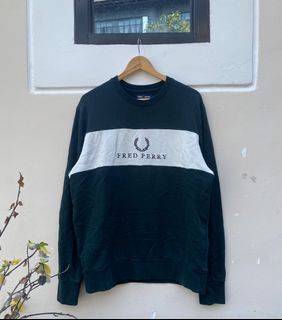 FRED PERRY CREWNECK