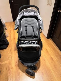 Graco DLX Travel System Stroller and Car Seat