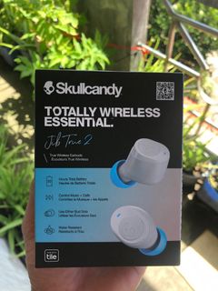 (Category: ) located in . Submitted by albay.hype.shop (Listing ID 1299156126, Image 1). Description: .