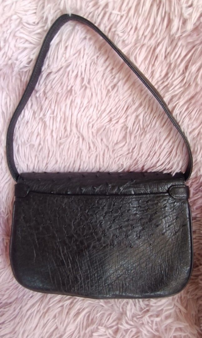 JRA Ostrich Leather Kili bag (Category: Luxury Bags & Wallets) located in Taguig. Submitted by wear.us.ph (Listing ID 1299185208, Image 2). Description: preloved fr Japan.