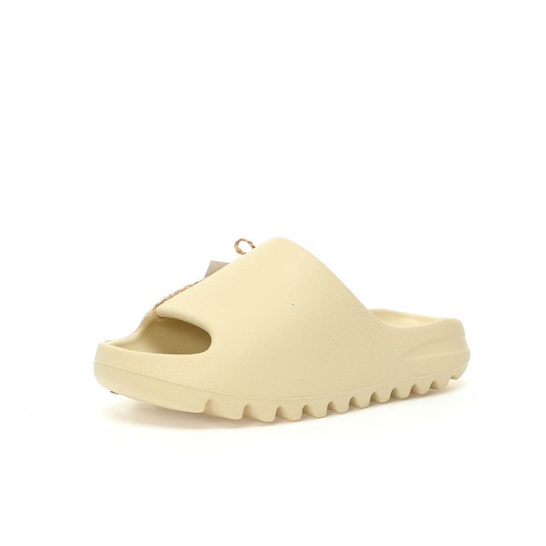 Kanye West x Adidas Yeezy Slide Bone