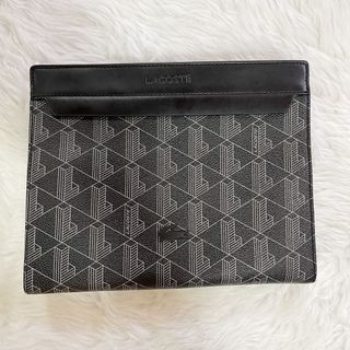 (Category: ) located in . Submitted by declutterylshop (Listing ID 1299131162, Image 1). Description: .