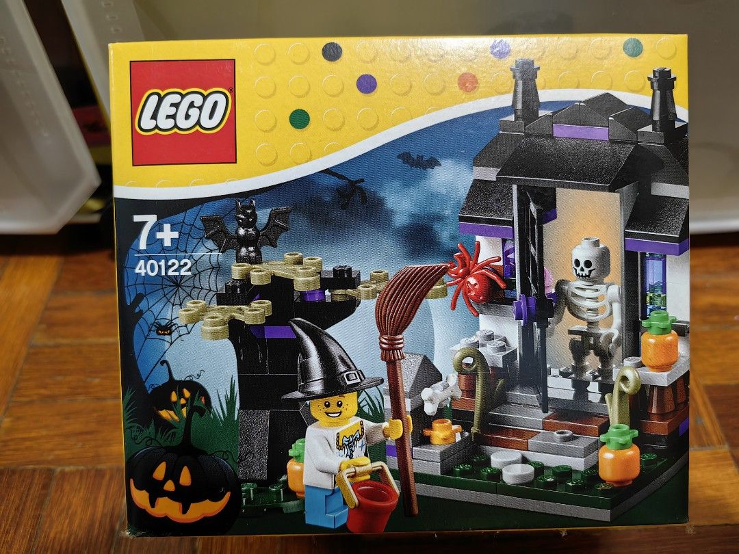 Lego 40122 Seasonal Halloween (2015), Hobbies & Toys, Toys & Games
