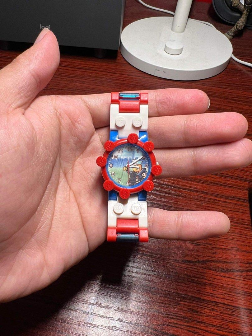 Lego Kids Watch 2004 (Category: Women's Watches) located in Baguio. Submitted by ditoyzb08176 (Listing ID 1299237209, Image 2). Description: - 2004 vintage - Not sure if it’s still working - SOLD AS IS ‼️ Location: Baguio City Shipping: J&T/FLASH.