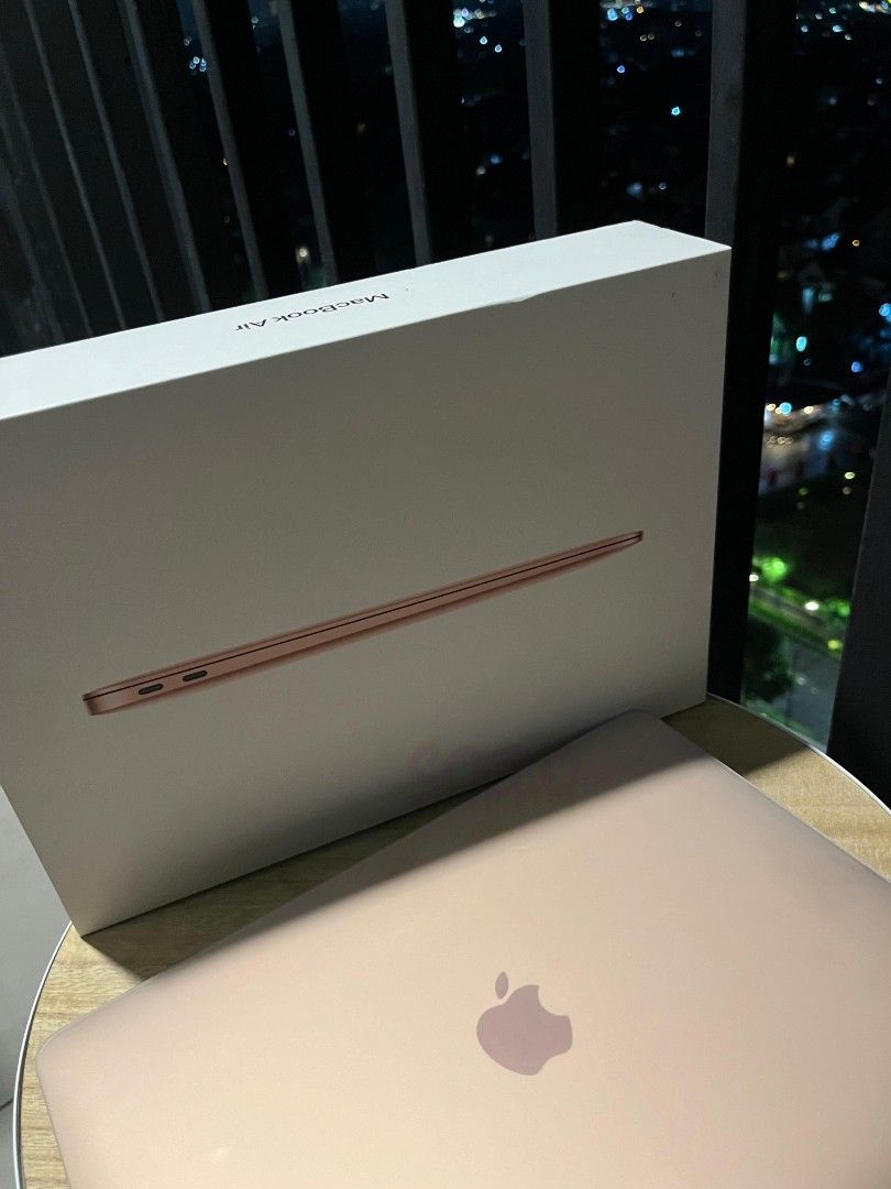 Macbook Air M1 Garansi Resmi Indonesia Ibox Digimap etc s/d tahun depan 2025, Elektronik