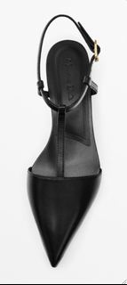 Massimo Dutti Black Leather stylish T pointed flat shoes - size 35
