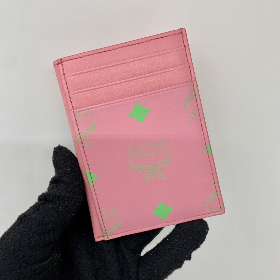 Mcm pink card holder 2025