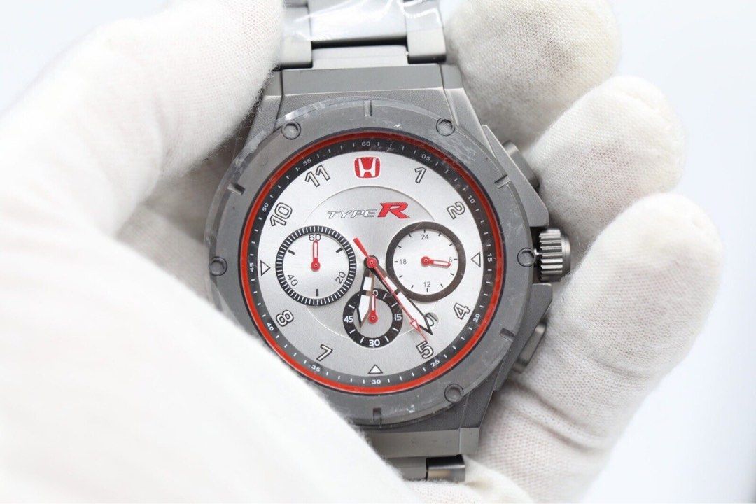 Meister Honda Type R collab watch (Category: Luxury Watches) located in Mandaluyong City. Submitted by tech-projekt (Listing ID 1299270986, Image 2). Description: Pre-Order! Honda Type R Meister Collab watch Brand New Resale Limited edition numbered watch.