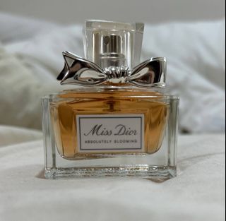 Miss dior perfume absolutely blooming 100ml For Sale Beauty