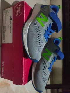 (Kategori: ) berada di . Dikirim oleh cellz03_stuff (ID iklan 1299225912, Gambar 1). Deskripsi: .