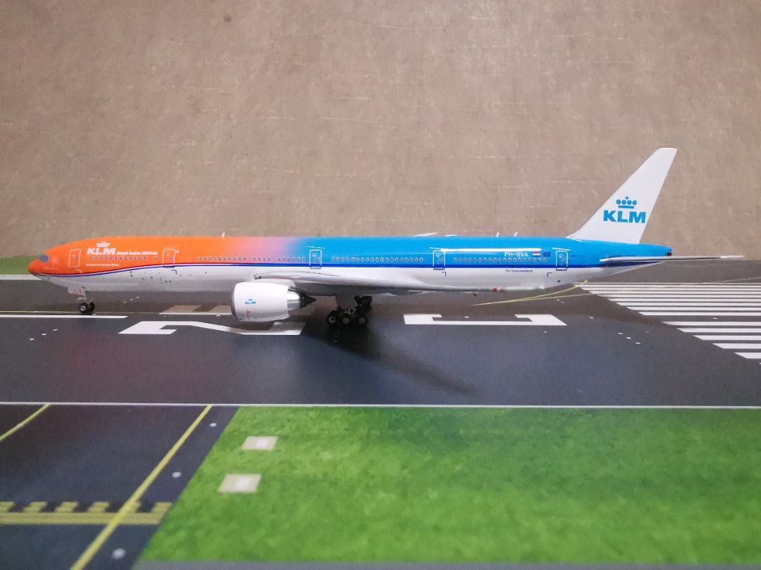 Phoenix 1:400 KLM Royal Dutch Airlines 荷蘭皇家航空B777-300ER (PH 