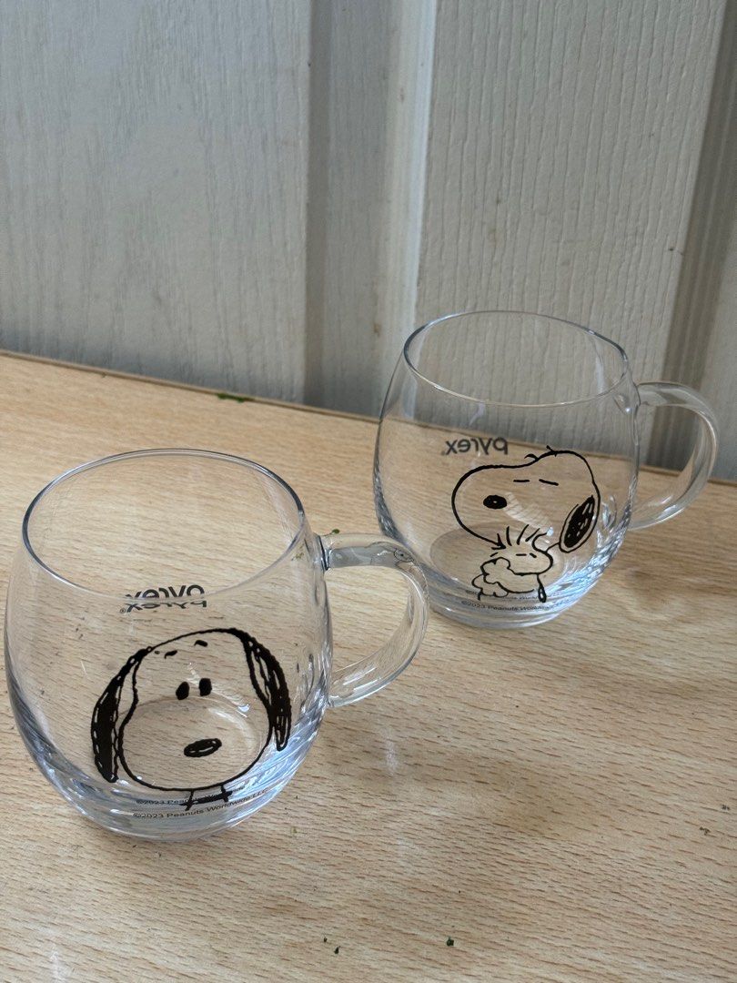 Pyrex Peanuts snoopy mug set (Category: Coffee & Tea Tableware) located in Pasig City. Submitted by colawire (Listing ID 1299143679, Image 2). Description: .