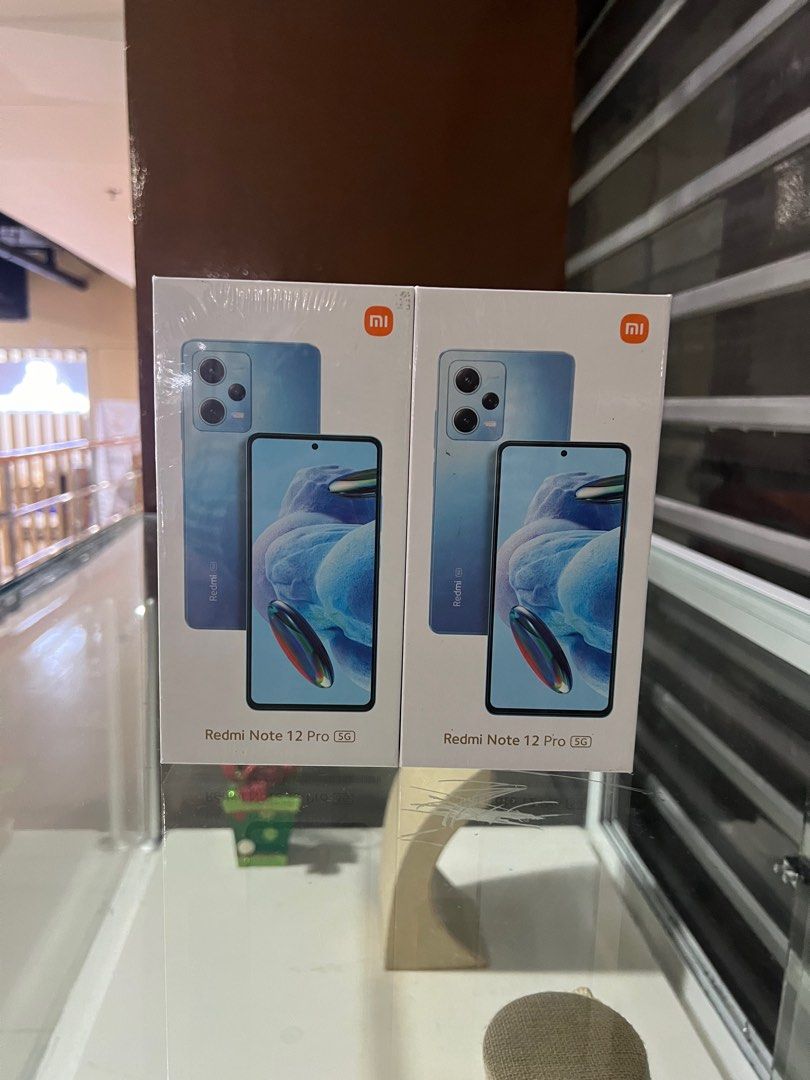 Redmi Note 12 Pro 5g 256gb ‘ 8g ram (Category: Xiaomi) located in San Juan City. Submitted by AshleyandLynGeneralmerchandise (Listing ID 1299109126, Image 2). Description: We accept trade in Credit card / Home Credit Shipping Meet ups / Delivery Fb page: Ashley & Lyn.