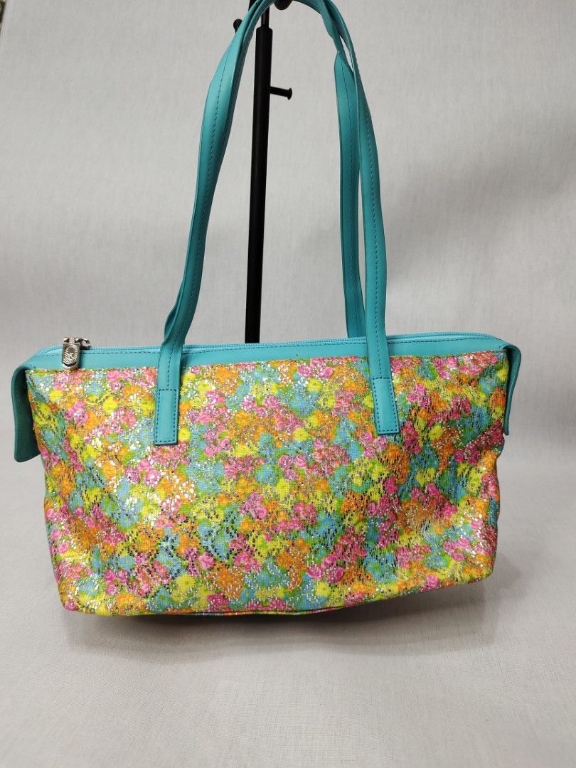 Saint Jack Shoulder Bag (Category: Luxury Bags & Wallets) located in Baguio. Submitted by PreiLoveMaria (Listing ID 1299153385, Image 1). Description: Saint Jack Multicolored Bag very good used condition Rare Find Leather Handle Kindly Check the detailed photos Shipping via J&T only No COD/COP.