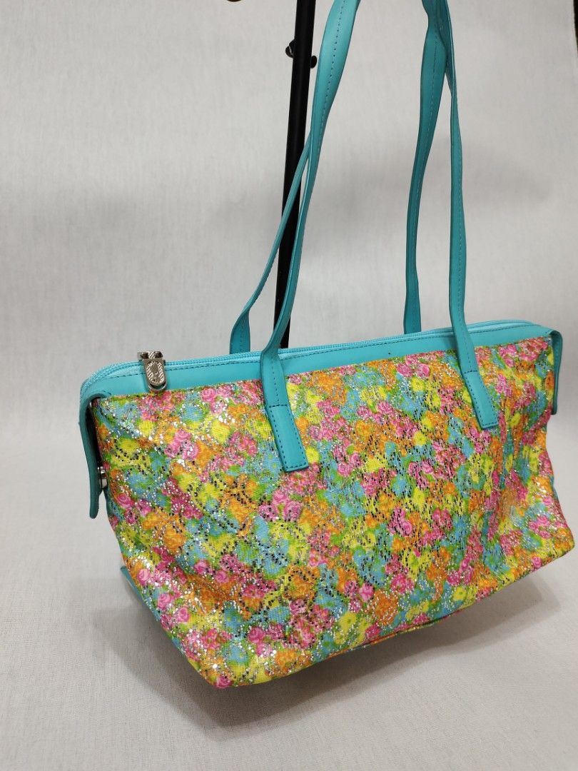 Saint Jack Shoulder Bag (Category: Luxury Bags & Wallets) located in Baguio. Submitted by PreiLoveMaria (Listing ID 1299153385, Image 2). Description: Saint Jack Multicolored Bag very good used condition Rare Find Leather Handle Kindly Check the detailed photos Shipping via J&T only No COD/COP.