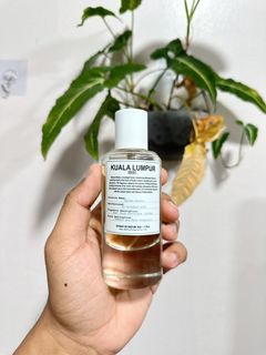 (Category: ) located in . Submitted by bloomthisfragrances (Listing ID 1299264240, Image 1). Description: .