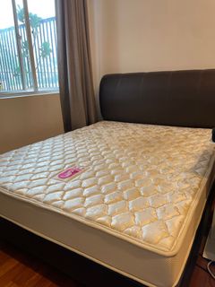 (Category: ) located in . Submitted by yellowparachute (Listing ID 1299132033, Image 1). Description: .